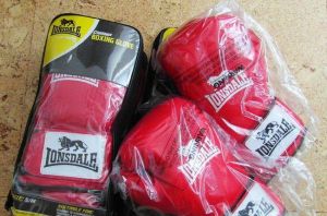 Lonsdale boxerske rukavice RED S/M